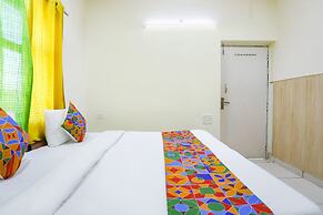 Fabexpress Grand Resort