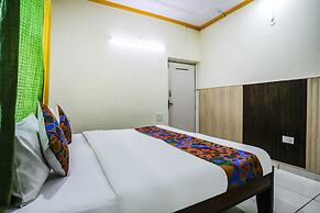 Fabexpress Grand Resort