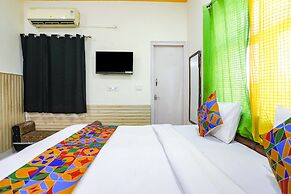 Fabexpress Grand Resort