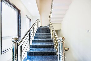 Fabhotel Lohgarh Inn