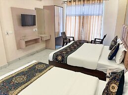 Fabhotel Lohgarh Inn