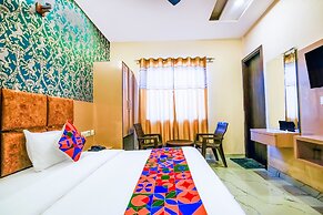 Fabhotel Lohgarh Inn