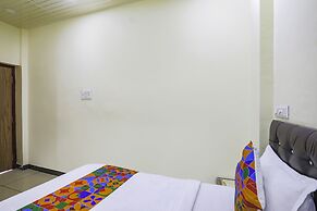 Fabexpress Sai Palace