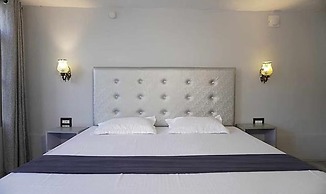 Fabhotel Farsal Villa