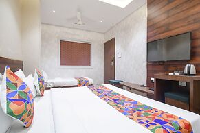 Fabhotel Awadhvue