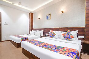 Fabhotel Awadhvue