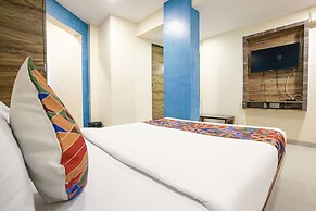 FabExpress Sarah Gold