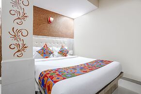 FabExpress Sarah Gold