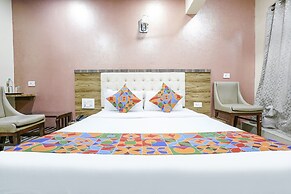 FabExpress Sarah Gold