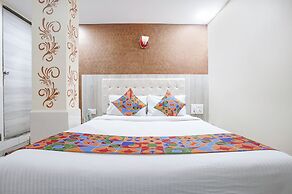 FabExpress Sarah Gold