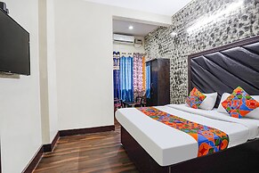 Fabexpress Pavithraa Edition