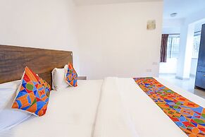 FabExpress California Inn