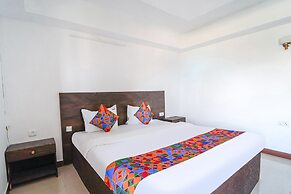 FabExpress California Inn