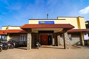 FabExpress California Inn