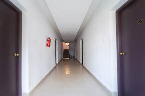 FabExpress California Inn