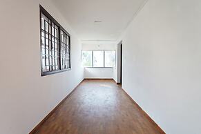 FabExpress California Inn