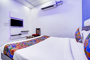 Fabhotel Season Grand