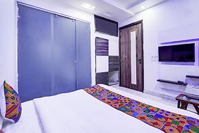 Fabhotel Season Grand