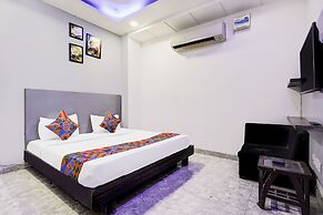 Fabhotel Season Grand