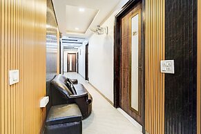 Fabhotel Season Grand