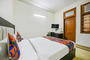 Fabexpress Winsome Inn