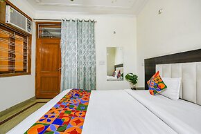 Fabexpress Winsome Inn