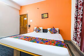 FabExpress Westend Inn