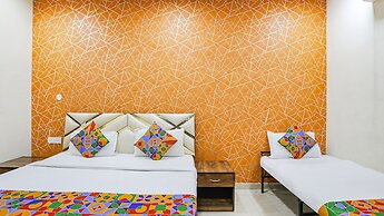 Fabhotel Royal Inn Ii