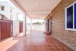 Fabexpress Kovalam Residency