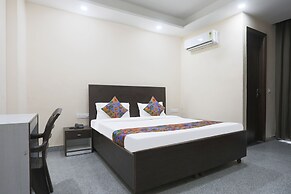 Fabhotel Bliss Premium