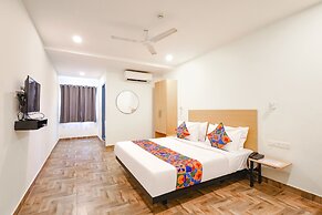 Fabhotel Perfect Stays