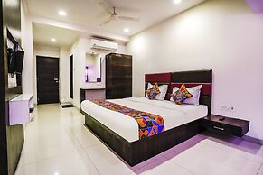 Fabexpress Raj Tourist