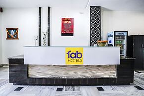 Fabexpress Raj Tourist