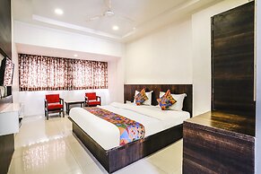 Fabexpress Raj Tourist