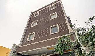 Fabexpress Sakthi Inn