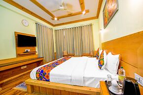 Fabhotel Maanjot Cottage