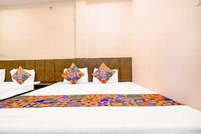 Fabexpress Neelam Palace