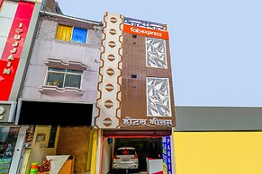 Fabexpress Neelam Palace