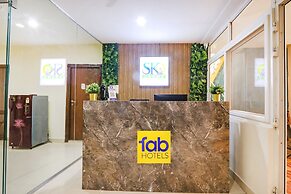 Fabhotel Sk Grand