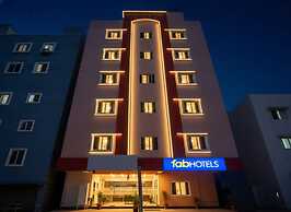 FabHotel Blue Spring - Near Hi-tech City Metro Station, Hitech City