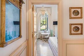Luxury Apartment In Villa Cava