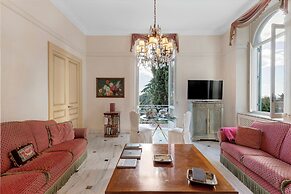 Luxury Apartment In Villa Cava