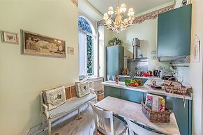 Luxury Apartment In Villa Cava