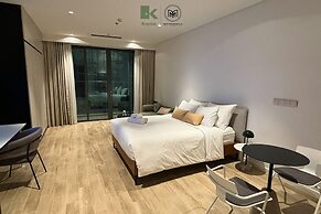 The Metropole Opera Residence by Kaystay