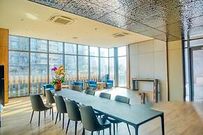 The Metropole Opera Residence by Kaystay