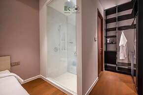 The Metropole Opera Residence by Kaystay