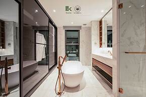 The Metropole Opera Residence by Kaystay