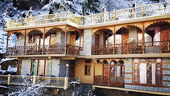 Goroomgo Chanderlata Cottage Naggar Kullu