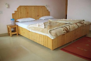 Goroomgo Chanderlata Cottage Naggar Kullu