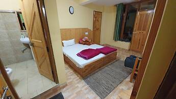 Goroomgo Chanderlata Cottage Naggar Kullu